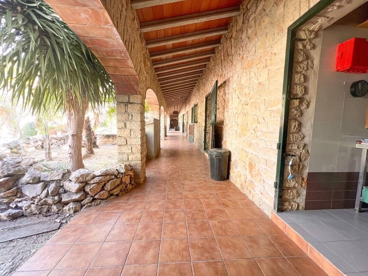 4 bedroom Finca/Country House for sale in Lliber with pool garage - € 990,000 (Ref: 9876579)
