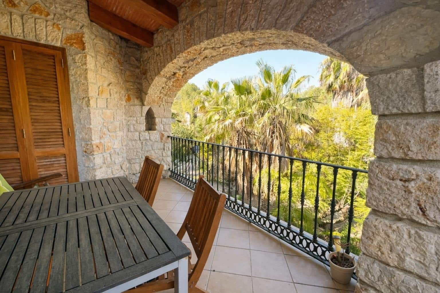 4 bedroom Finca/Country House for sale in Lliber with pool garage - € 990,000 (Ref: 9876579)