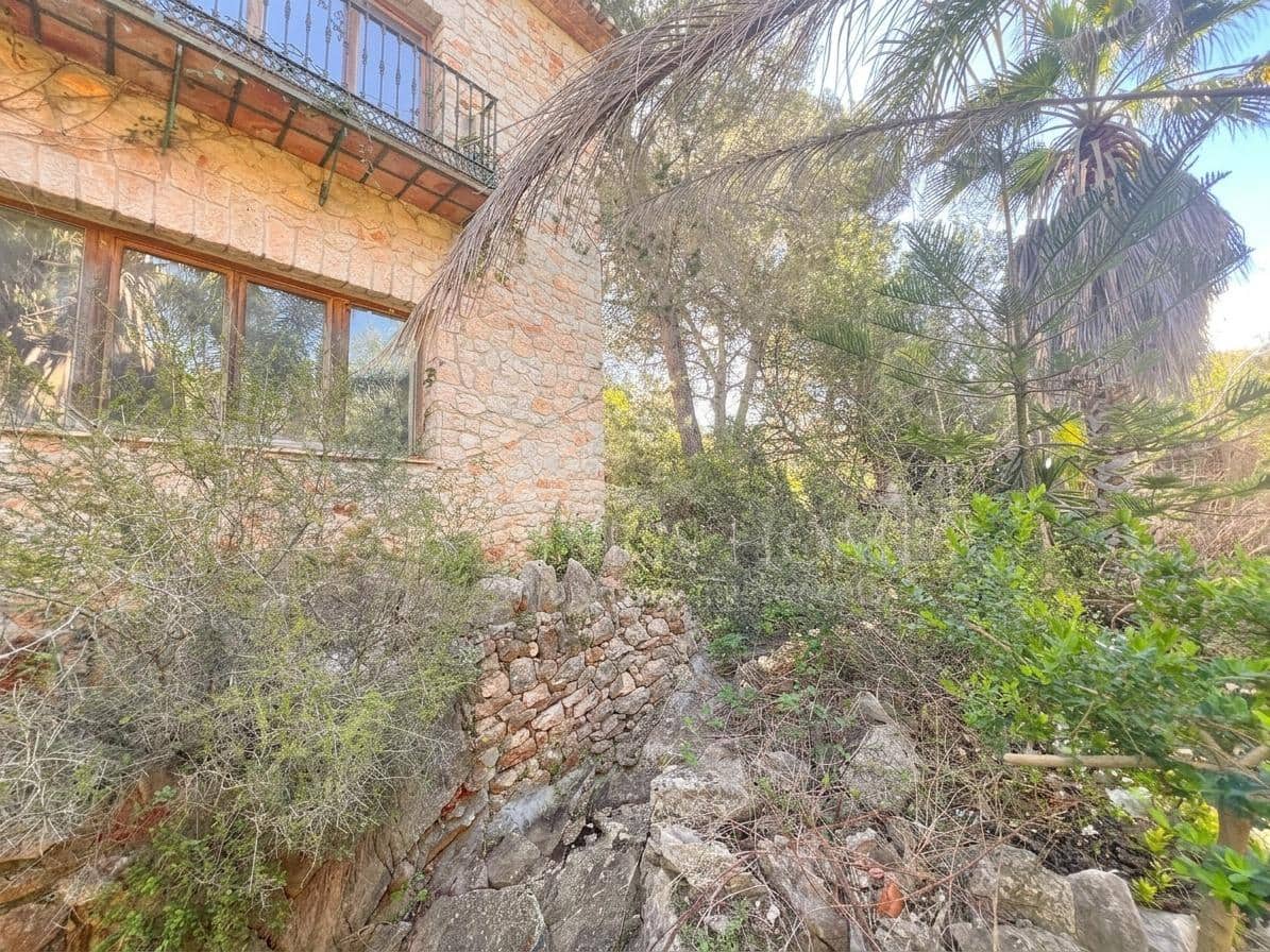 4 bedroom Finca/Country House for sale in Lliber with pool garage - € 990,000 (Ref: 9876579)