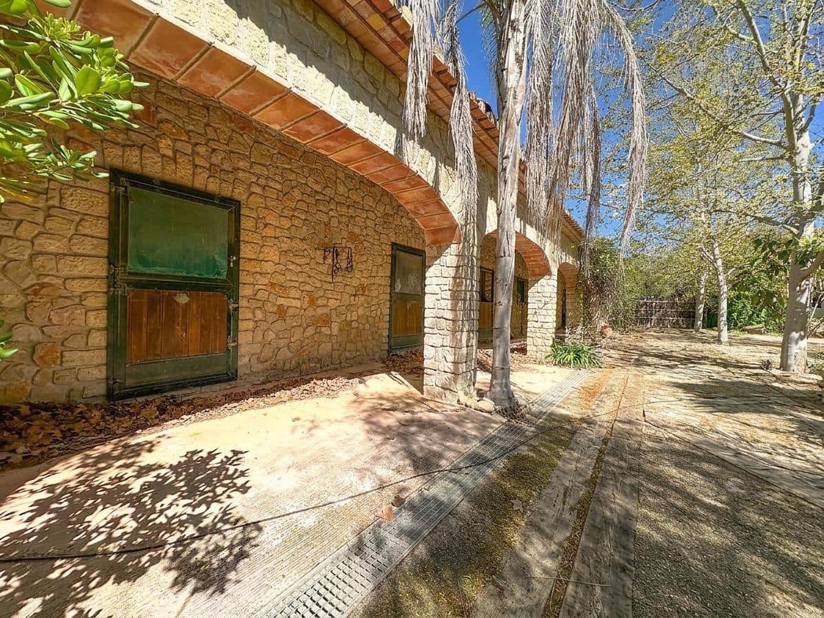 4 bedroom Finca/Country House for sale in Lliber with pool garage - € 990,000 (Ref: 9876579)