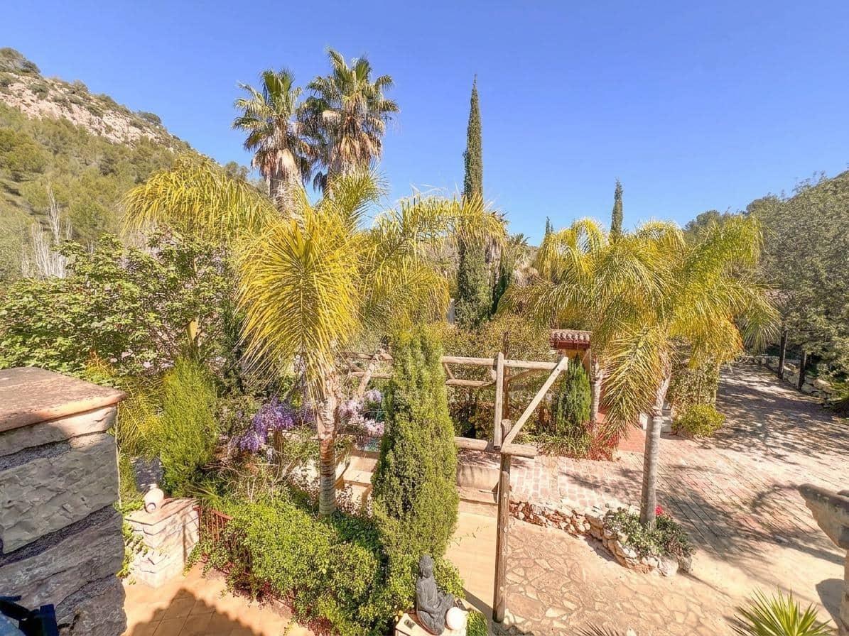 4 bedroom Finca/Country House for sale in Lliber with pool garage - € 990,000 (Ref: 9876579)