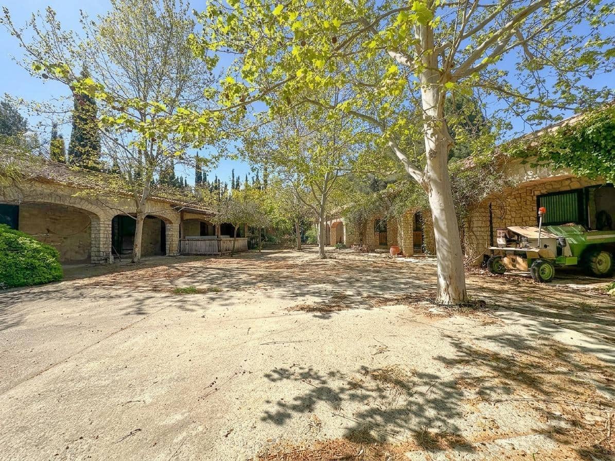 4 bedroom Finca/Country House for sale in Lliber with pool garage - € 990,000 (Ref: 9876579)