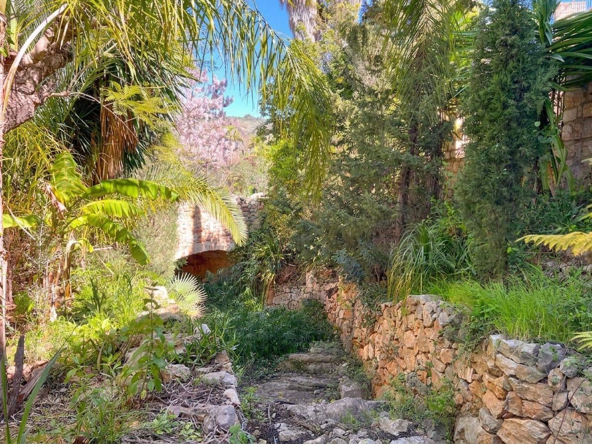 4 bedroom Finca/Country House for sale in Lliber with pool garage - € 990,000 (Ref: 9876579)