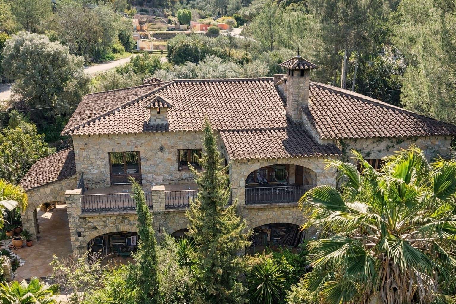 4 bedroom Finca/Country House for sale in Lliber with pool garage - € 990,000 (Ref: 9876579)