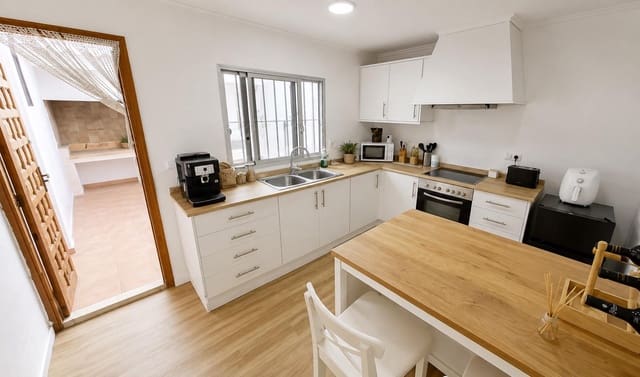4 makuuhuone Omakotitalo myytävänä paikassa Beniarbeig - 230 000 € (Ref: 9890531)