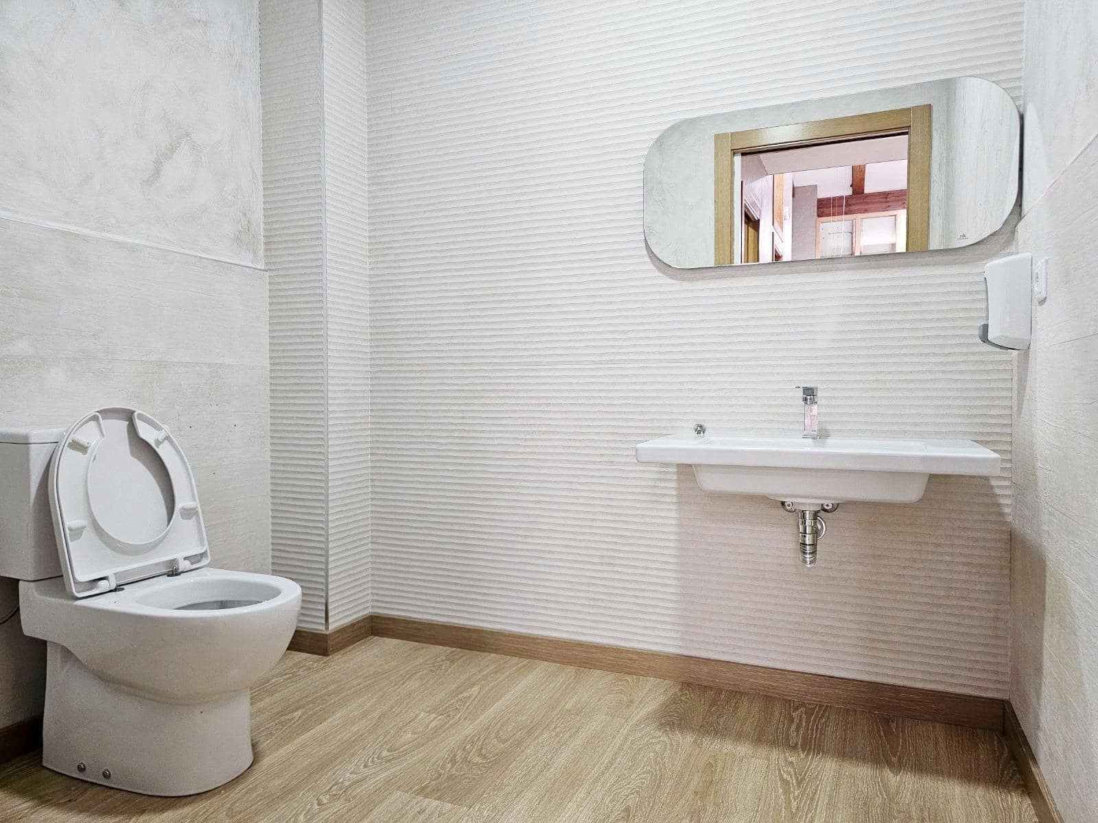 2 bedroom Penthouse for sale in Denia - € 650,000 (Ref: 9892508)