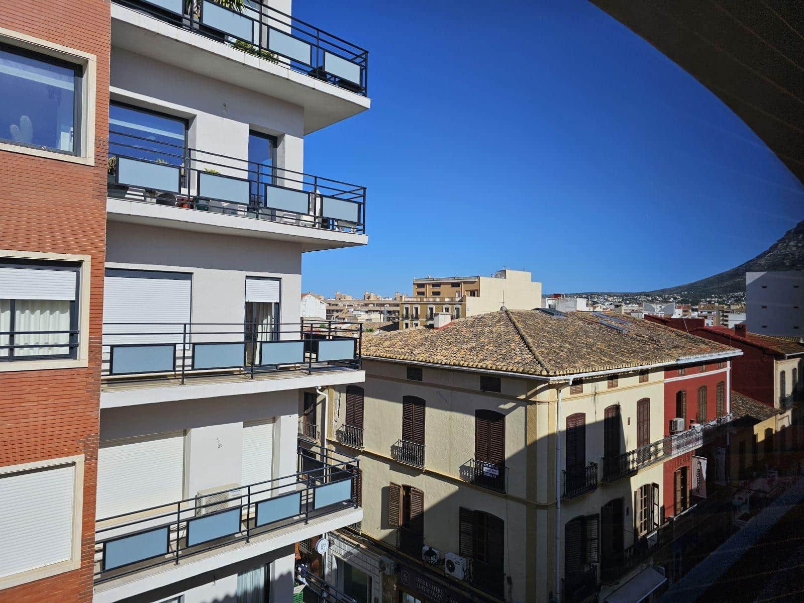 2 bedroom Penthouse for sale in Denia - € 650,000 (Ref: 9892508)