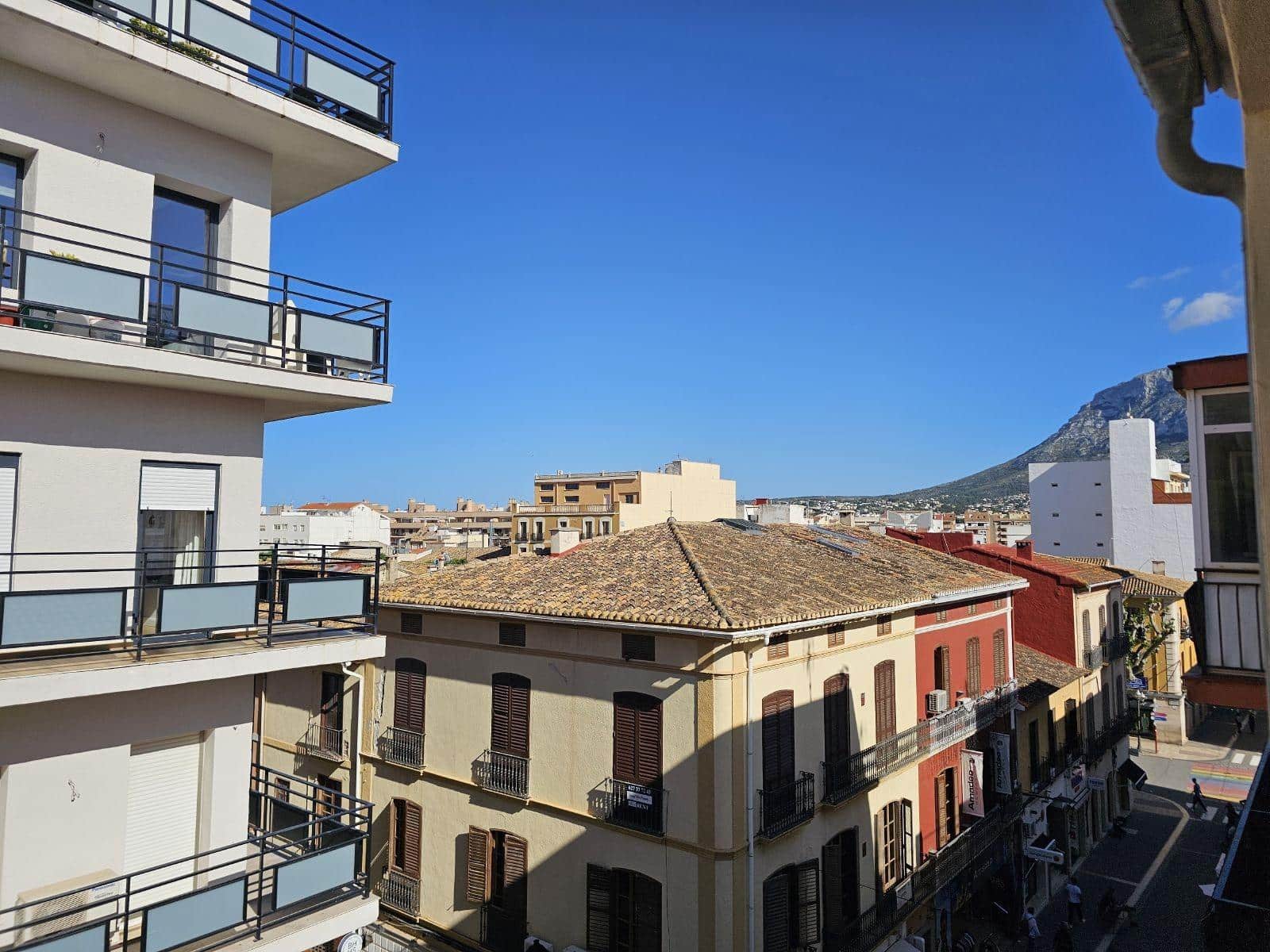 2 bedroom Penthouse for sale in Denia - € 650,000 (Ref: 9892508)