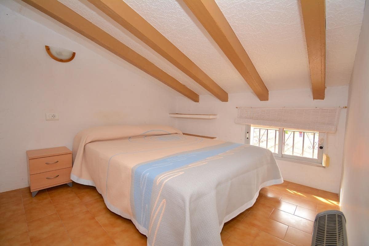 4 bedroom Villa for sale in Denia with pool garage - € 960,000 (Ref: 9896188)