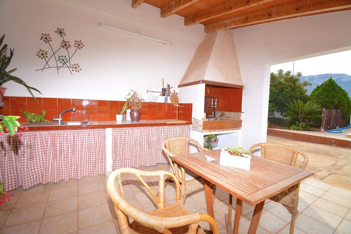 4 bedroom Villa for sale in Denia with pool garage - € 960,000 (Ref: 9896188)