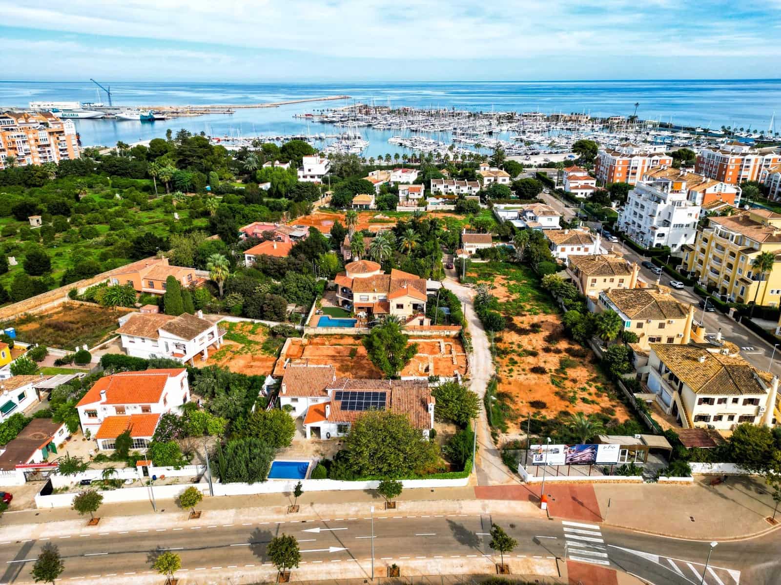 4 bedroom Villa for sale in Denia with pool garage - € 960,000 (Ref: 9896188)