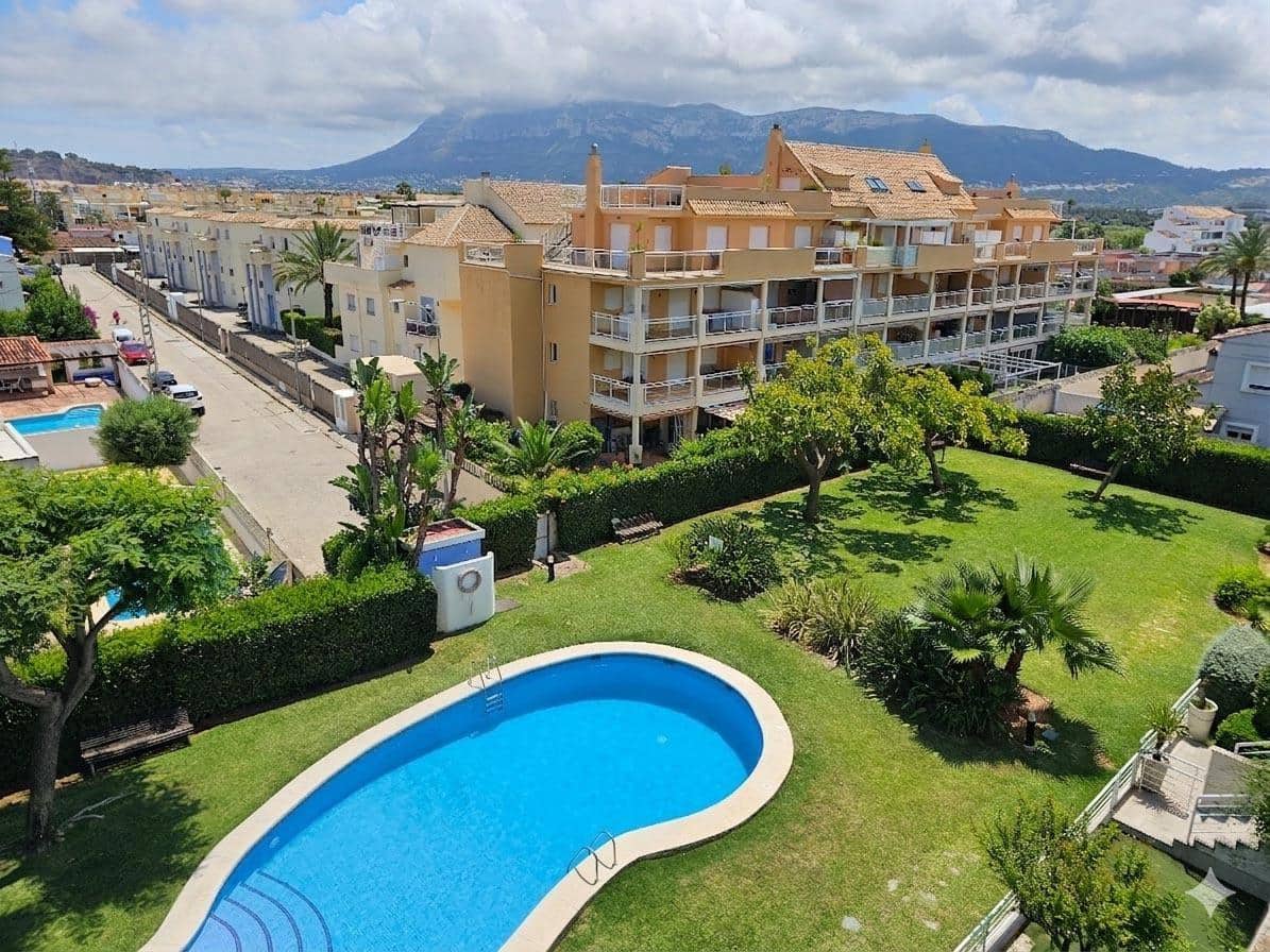 3 quarto Penthouse para venda em Denia com piscina - 498 000 € (Ref: 9908129)