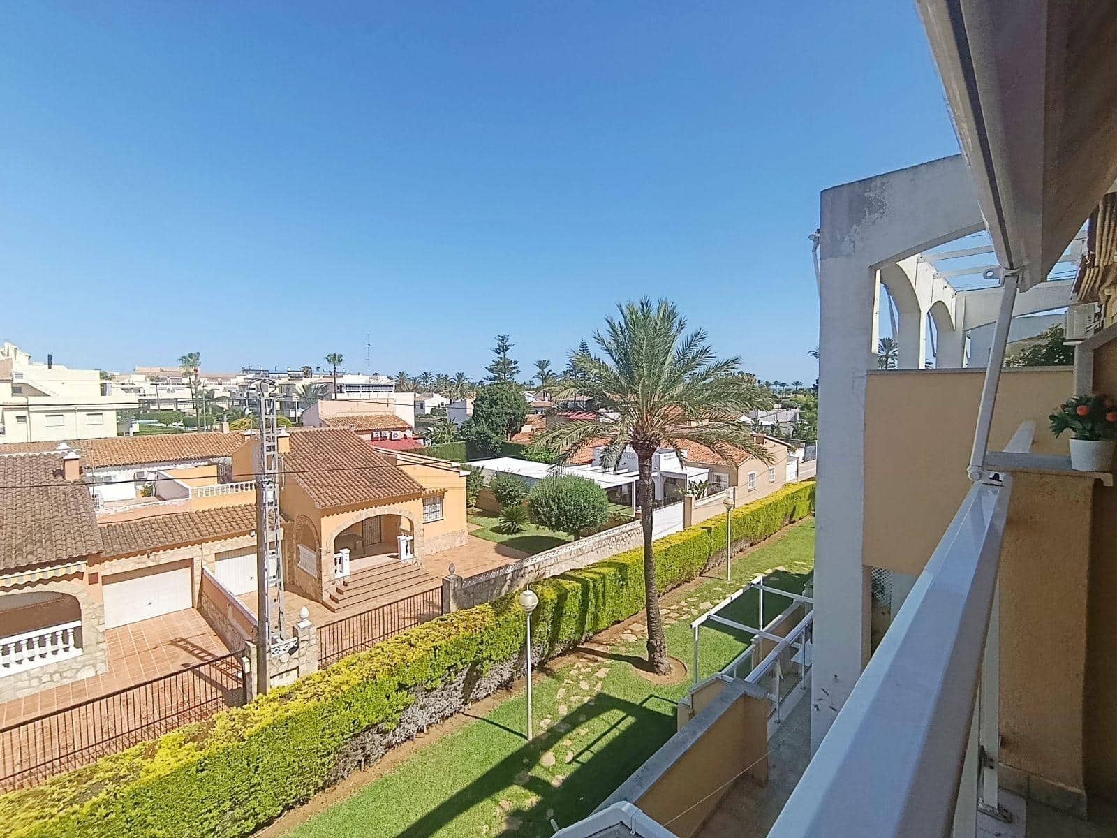 2 makuuhuone Kattohuoneisto myytävänä paikassa Denia mukana uima-altaan - 289 000 € (Ref: 9913304)