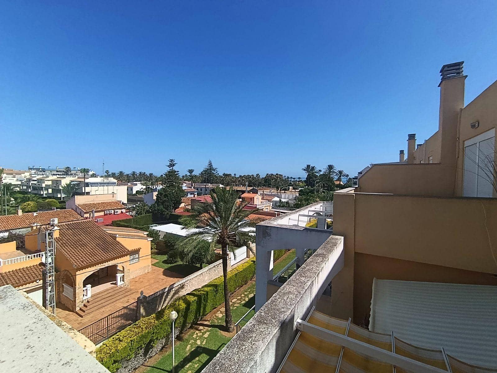 2 makuuhuone Kattohuoneisto myytävänä paikassa Denia mukana uima-altaan - 289 000 € (Ref: 9913304)