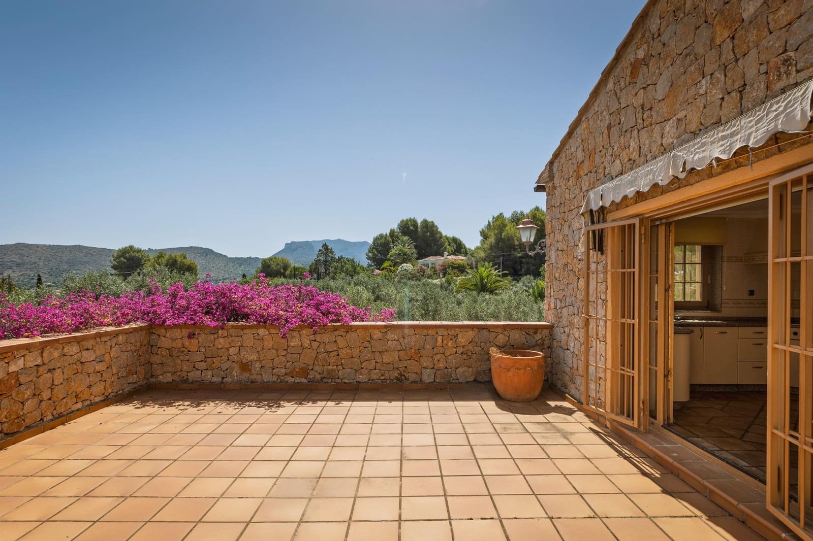 6 bedroom Villa for sale in La Sella with pool garage - € 2,900,000 (Ref: 9929510)