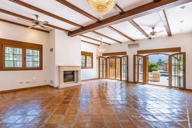 6 bedroom Villa for sale in La Sella with pool garage - € 2,900,000 (Ref: 9929510)