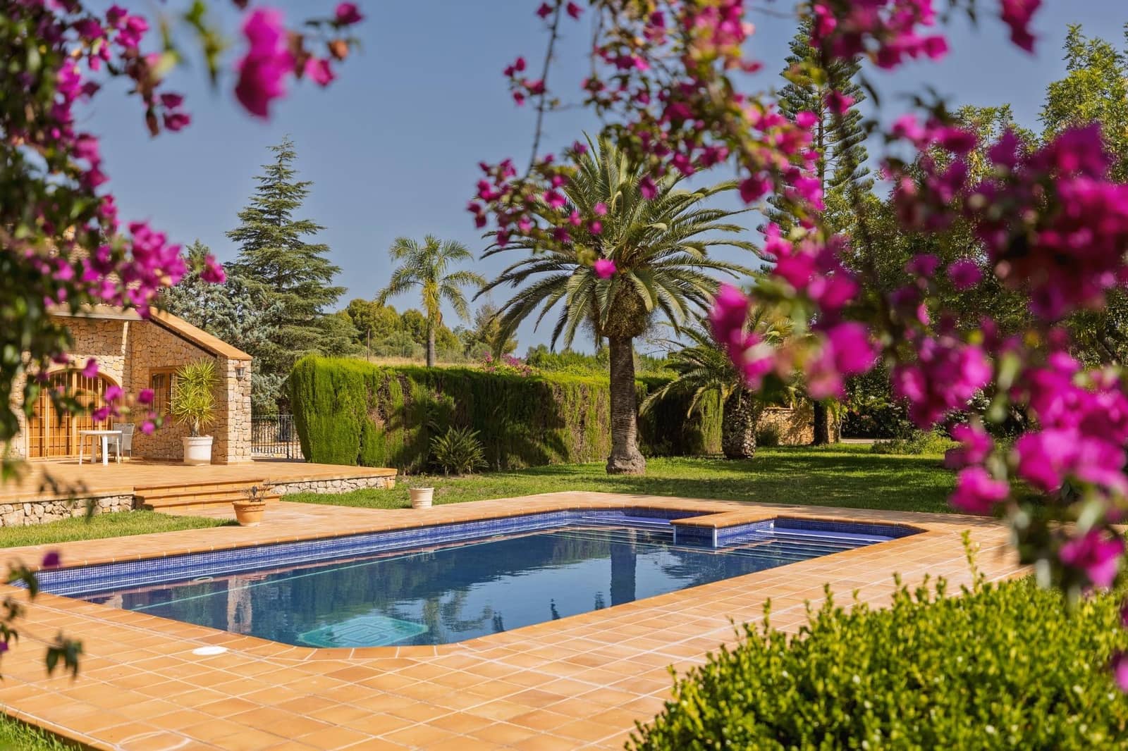 6 bedroom Villa for sale in La Sella with pool garage - € 2,900,000 (Ref: 9929510)