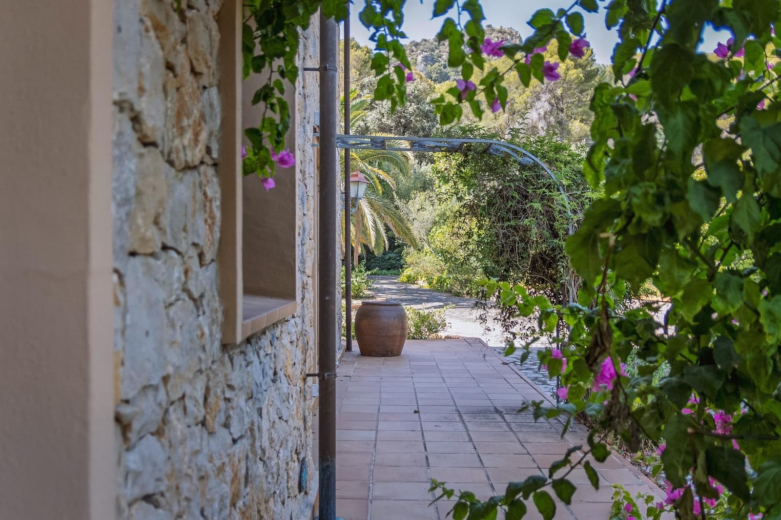 6 bedroom Villa for sale in La Sella with pool garage - € 2,900,000 (Ref: 9929510)