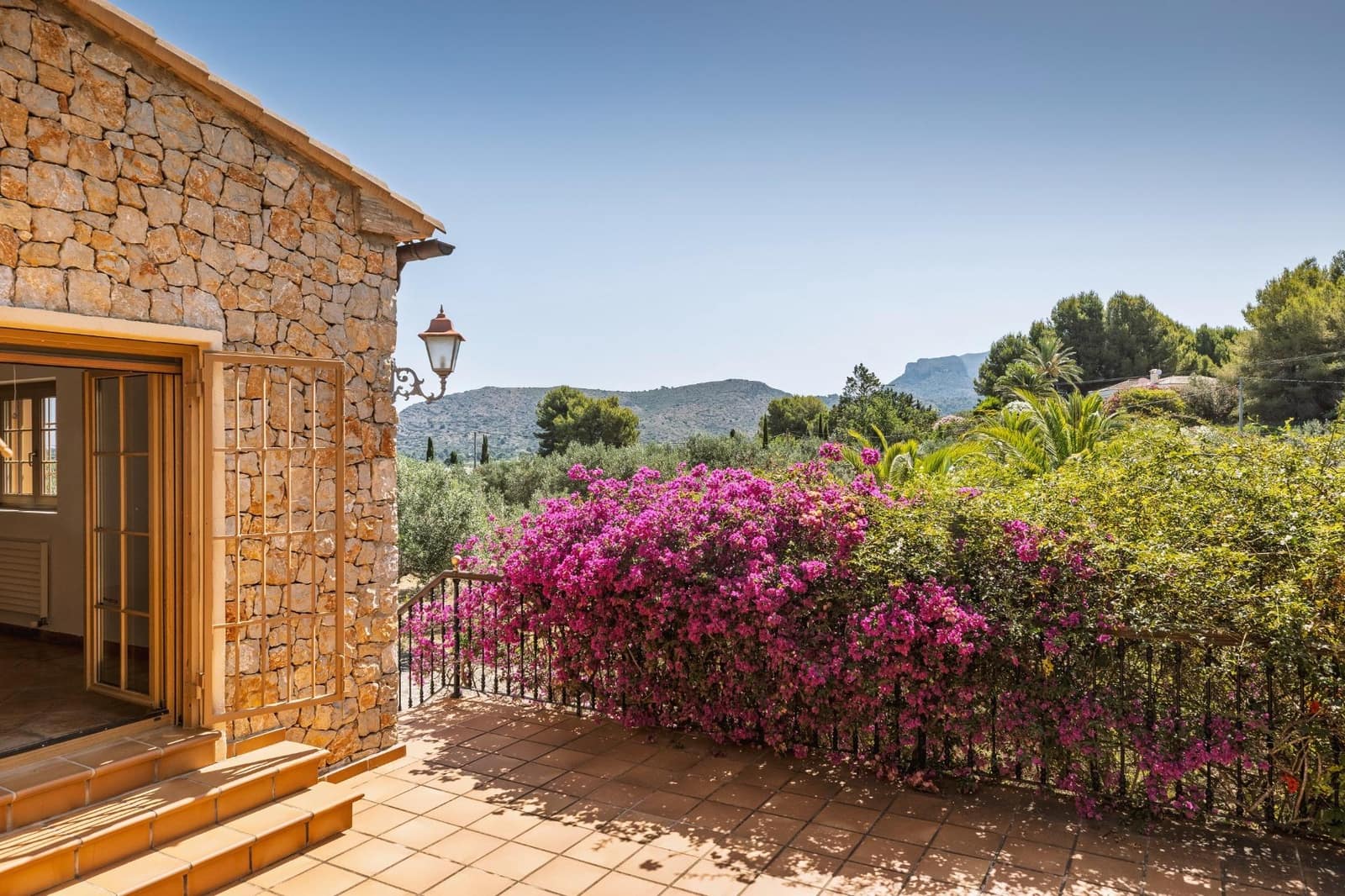 6 bedroom Villa for sale in La Sella with pool garage - € 2,900,000 (Ref: 9929510)