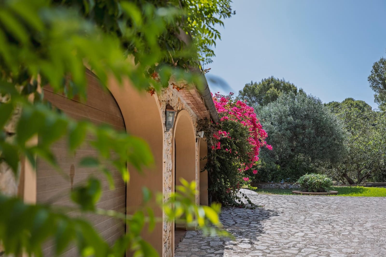 6 bedroom Villa for sale in La Sella with pool garage - € 2,900,000 (Ref: 9929510)