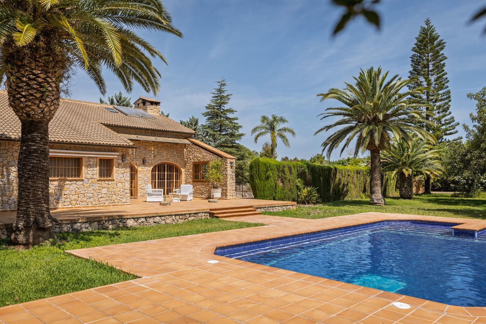 6 bedroom Villa for sale in La Sella with pool garage - € 2,900,000 (Ref: 9929510)