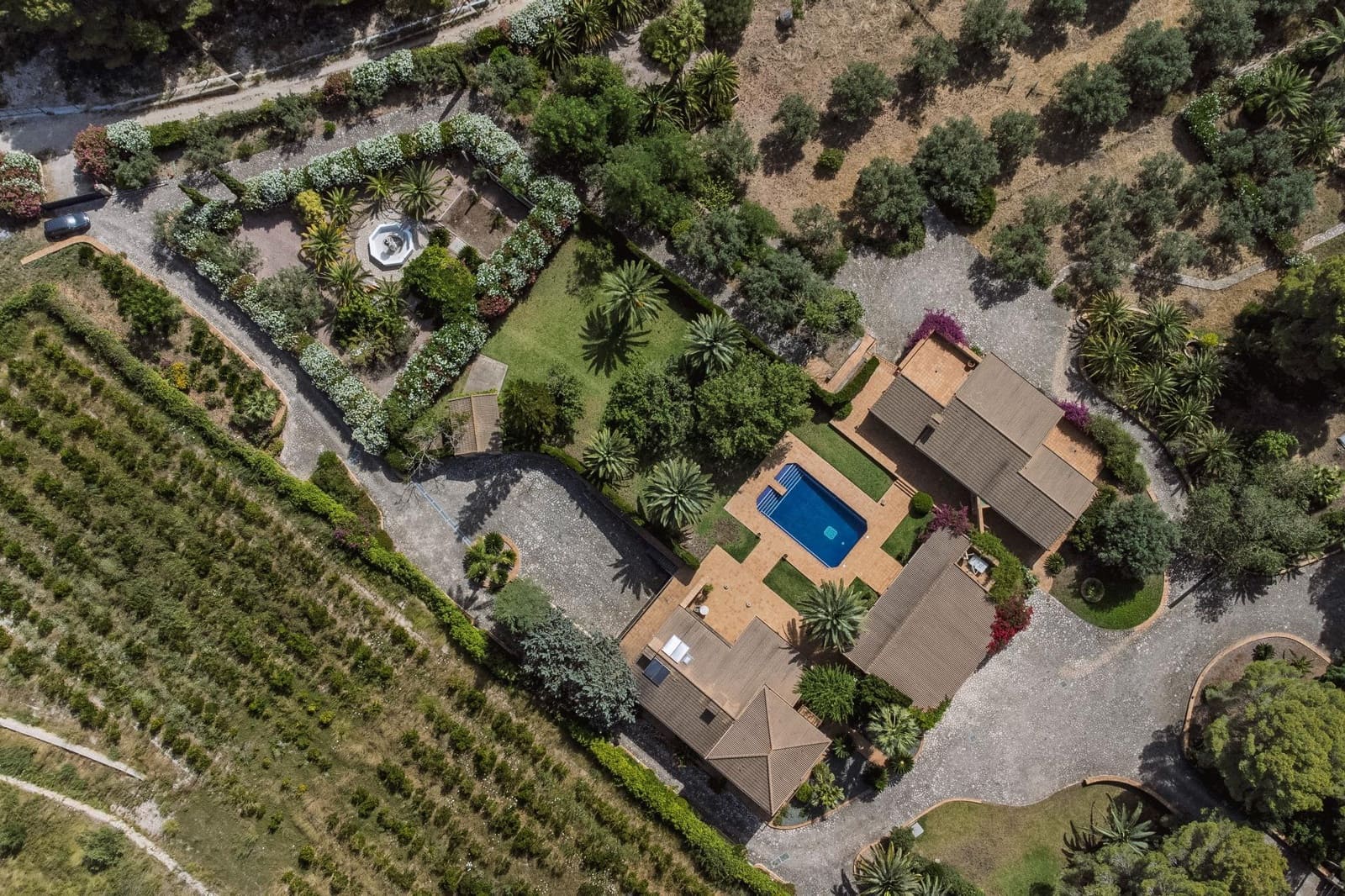 6 bedroom Villa for sale in La Sella with pool garage - € 2,900,000 (Ref: 9929510)