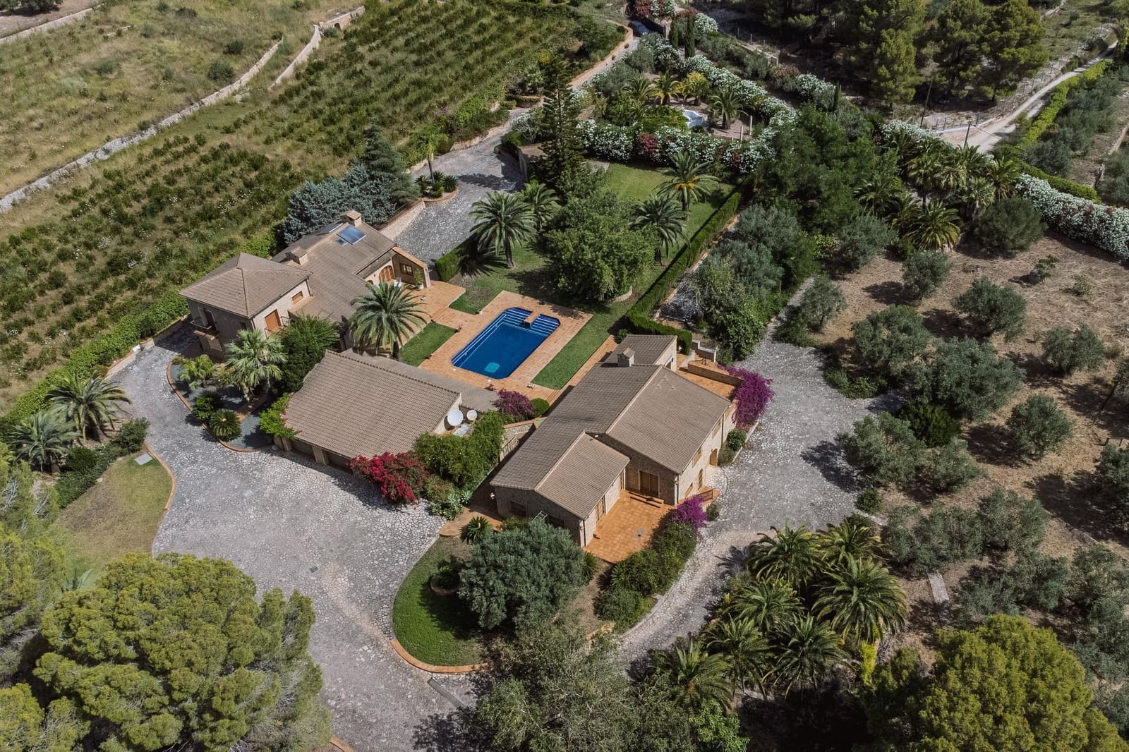 6 bedroom Villa for sale in La Sella with pool garage - € 2,900,000 (Ref: 9929510)