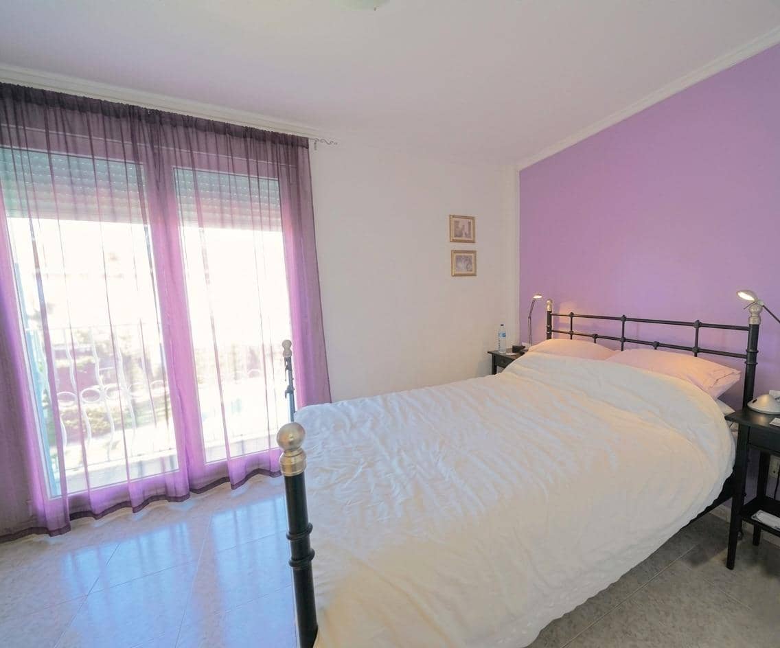 3 bedroom Terraced Villa for rent in Els Poblets with pool - € 950 (Ref: 9936520)