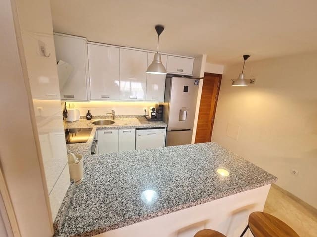 2 soveværelse Lejlighed til salg i Les Bassetes - El Marjal, Dénia med swimmingpool - € 299.000 (Ref: 9936521)