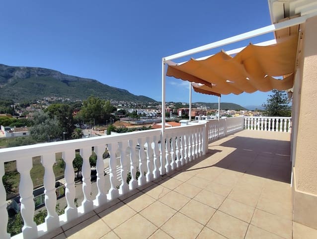 3 soveværelse Penthouse til salg i El Montgó, Dénia med swimmingpool - € 420.000 (Ref: 9940103)