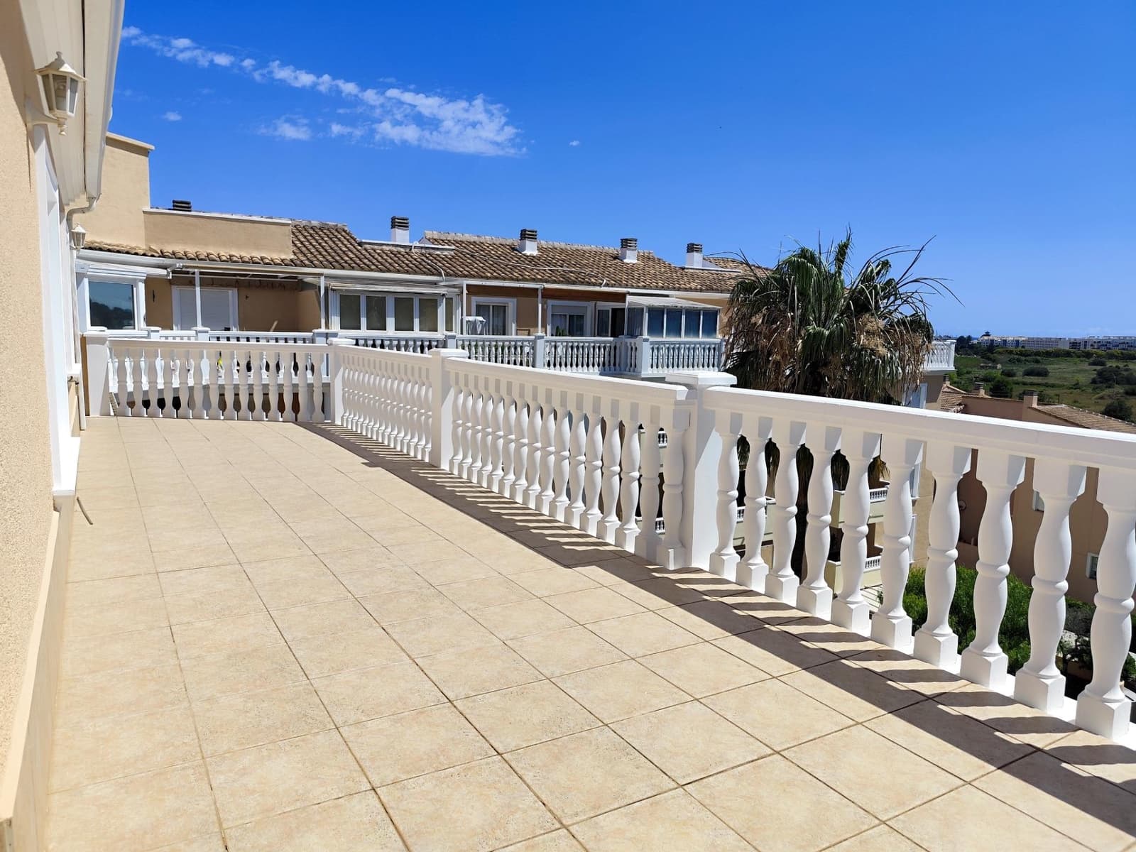 Ático de 3 habitaciones en Dénia en venta con piscina - 420.000 € (Ref: 9940103)