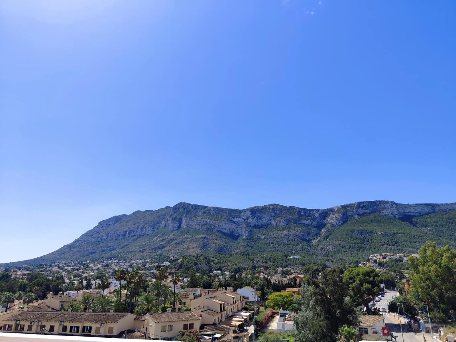Ático de 3 habitaciones en Dénia en venta con piscina - 420.000 € (Ref: 9940103)