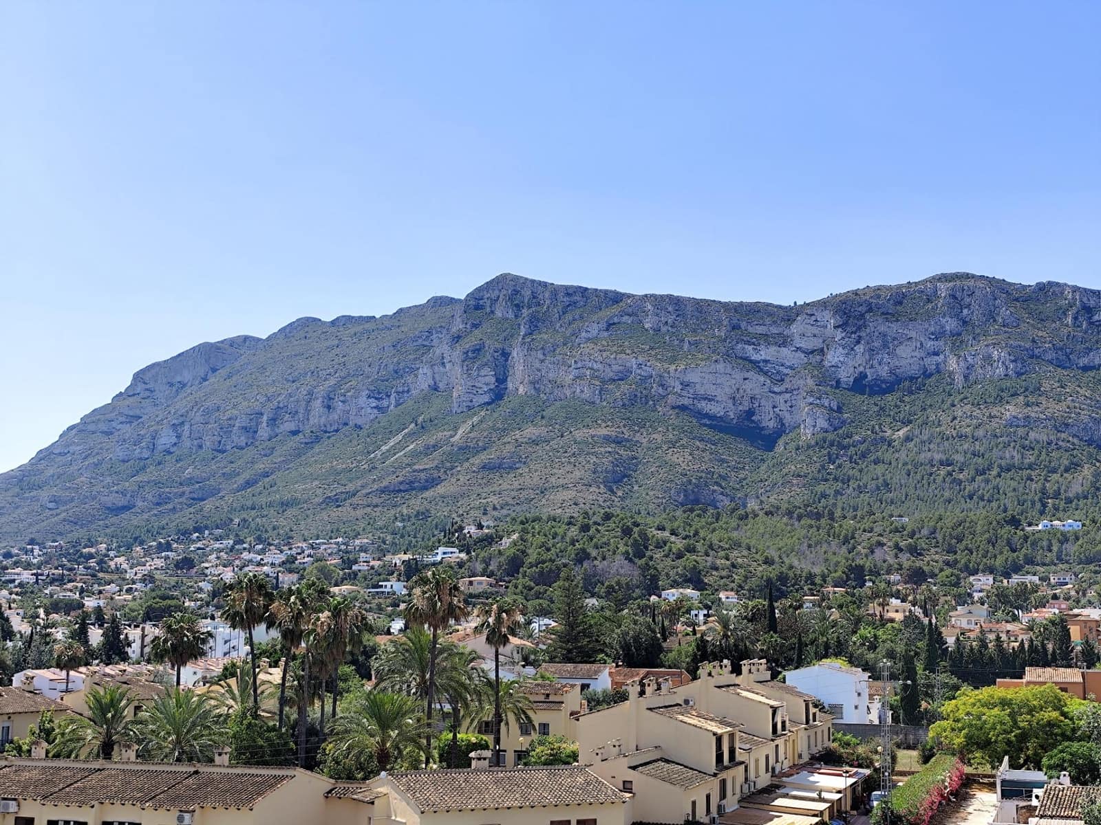 Ático de 3 habitaciones en Dénia en venta con piscina - 420.000 € (Ref: 9940103)