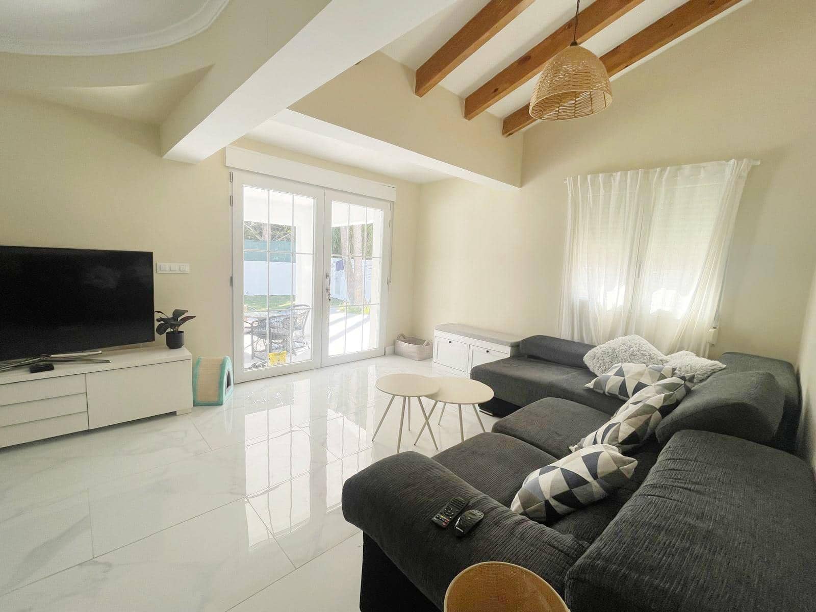 5 soveværelse Villa til leje i Denia med swimmingpool garage - € 2.300 (Ref: 9942655)