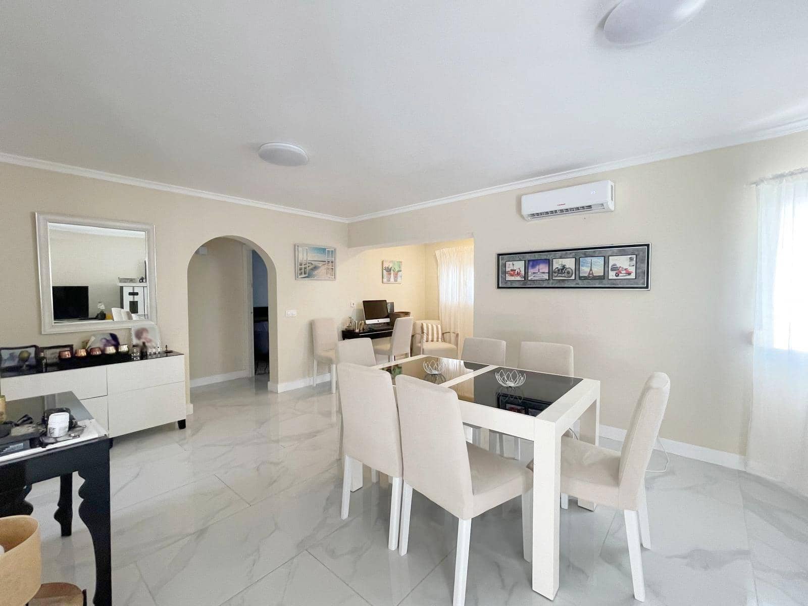 5 soveværelse Villa til leje i Denia med swimmingpool garage - € 2.300 (Ref: 9942655)