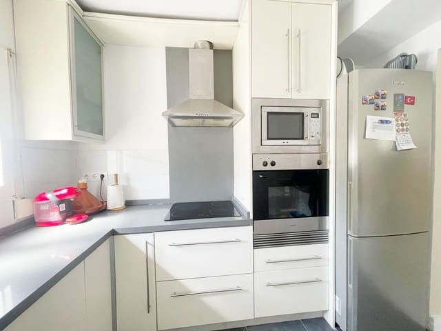 5 soveværelse Villa til leje i Dénia med swimmingpool garage - € 2.300 (Ref: 9942655)