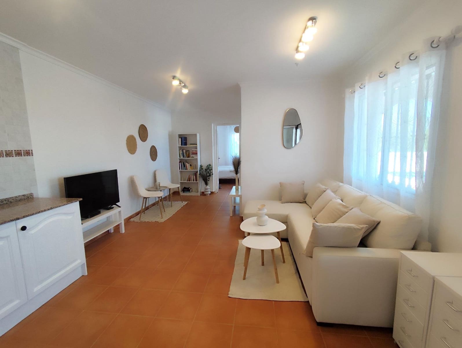 3 soveværelse Villa til salg i Orba med swimmingpool garage - € 495.000 (Ref: 9948064)