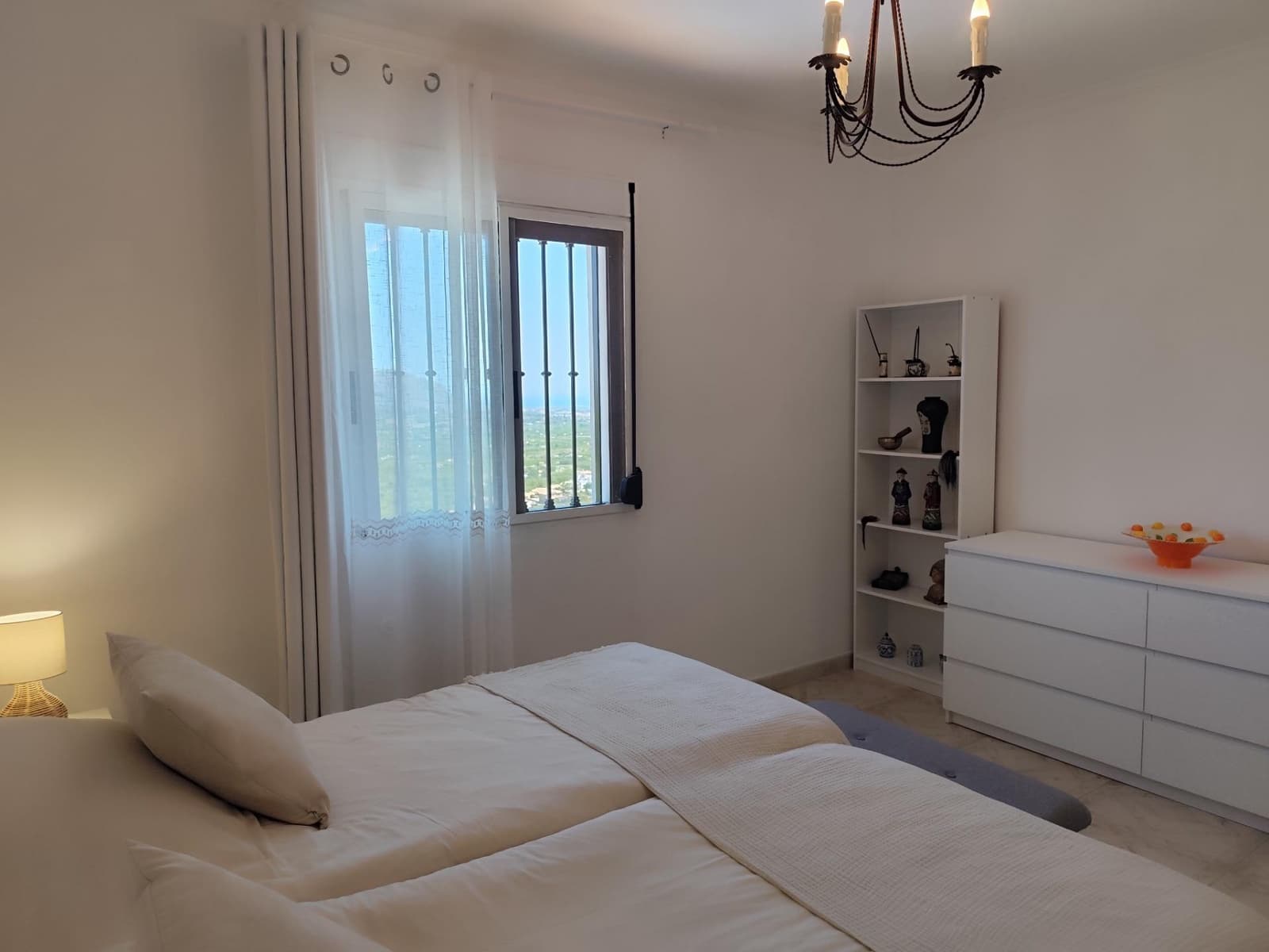 3 soveværelse Villa til salg i Orba med swimmingpool garage - € 495.000 (Ref: 9948064)