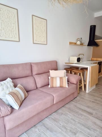 Loft til leje i El Puerto, Dénia - € 960 (Ref: 9952741)