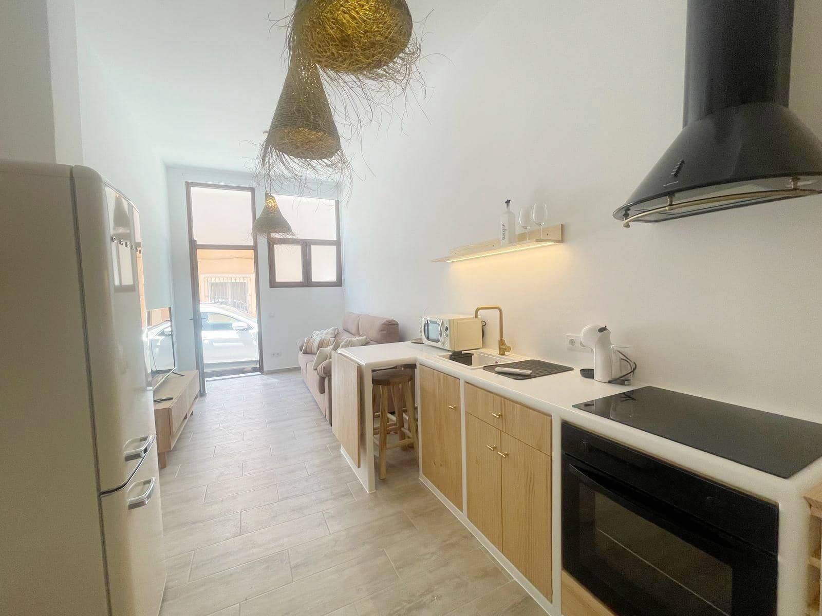 Loft for rent in Denia - € 960 (Ref: 9952741)