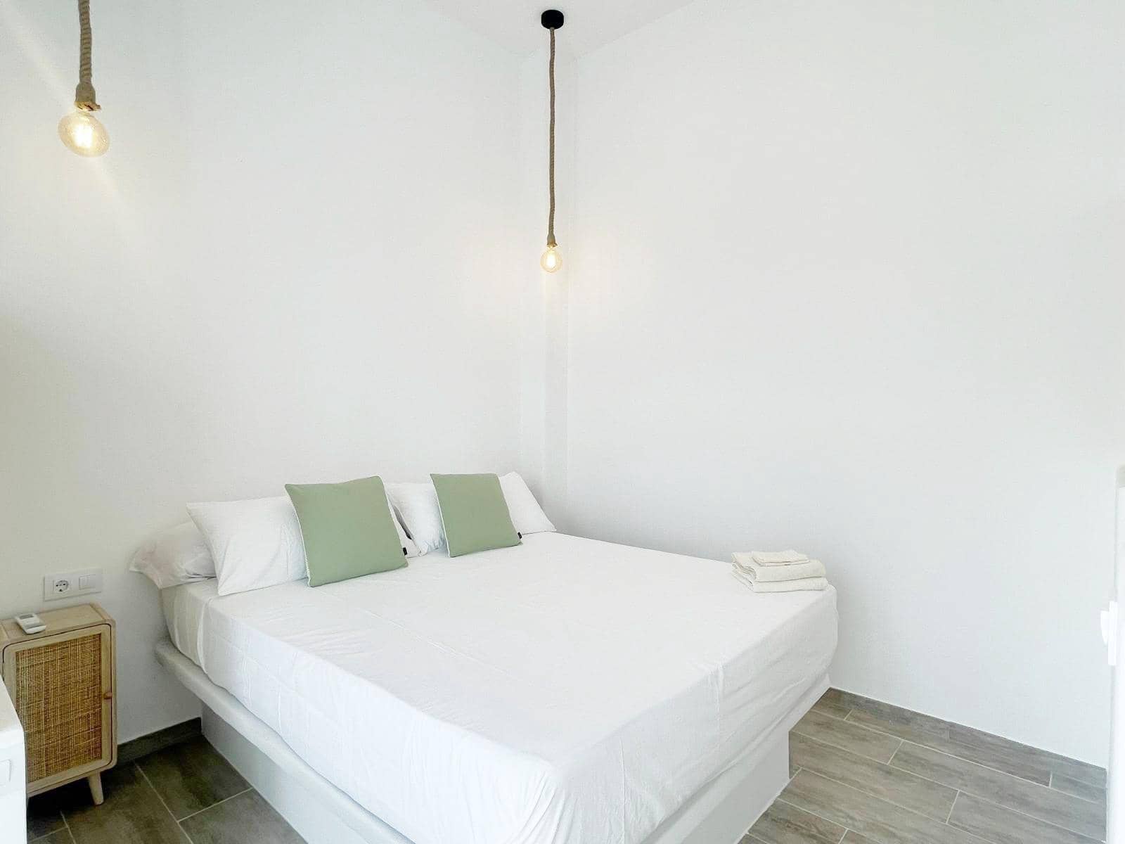 1 bedroom Flat for rent in Denia - € 1,200 (Ref: 9955149)