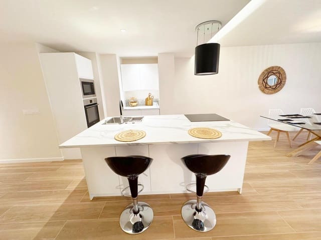 3 slaapkamer Flat te koop in Centro Urbano, Dénia - € 329.000 (Ref: 9978995)