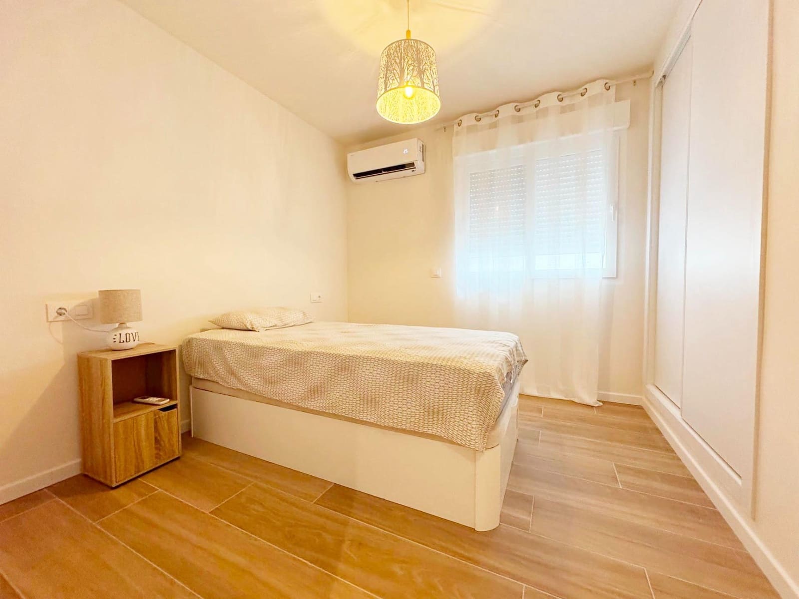 3 bedroom Flat for sale in Denia - € 329,000 (Ref: 9978995)