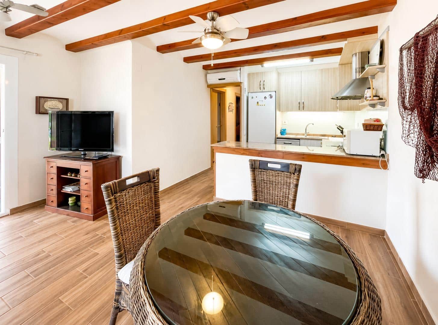 3 quarto Apartamento para arrendar em Denia com piscina garagem - 1 100 € (Ref: 9983118)