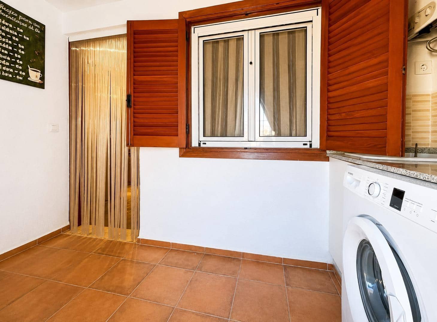 3 quarto Apartamento para arrendar em Denia com piscina garagem - 1 100 € (Ref: 9983118)