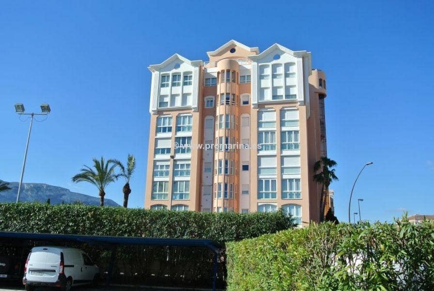 2 slaapkamer Flat te huur in Denia met garage - € 1.500 (Ref: 9997207)
