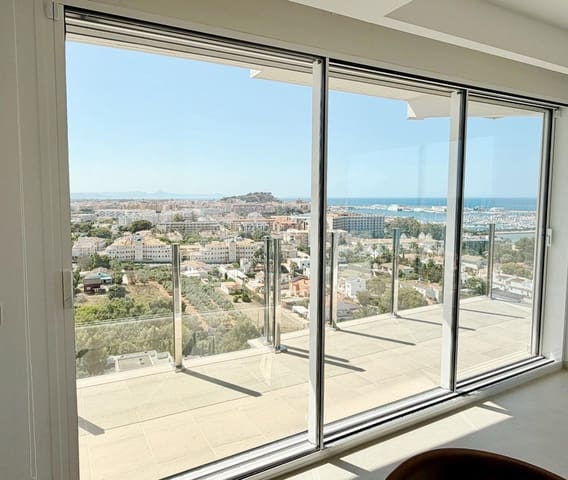 2 slaapkamer Flat te huur in El Puerto, Dénia met garage - € 1.500 (Ref: 9997207)