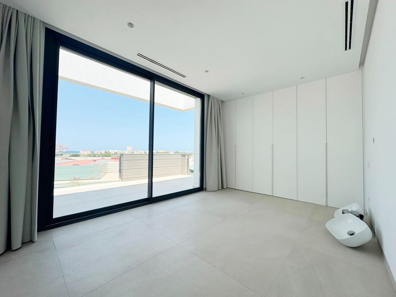 5 soverom Villa til leie i Javea / Xabia med svømmebasseng garasje - € 7 000 (Ref: 9997208)