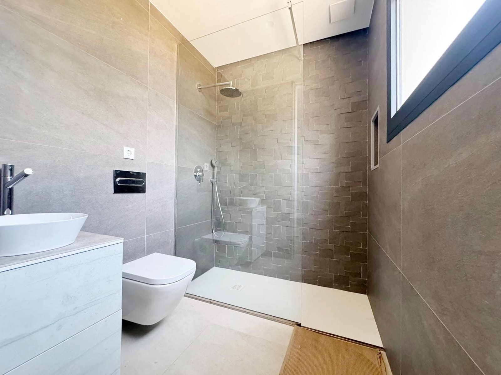 5 soverom Villa til leie i Javea / Xabia med svømmebasseng garasje - € 7 000 (Ref: 9997208)