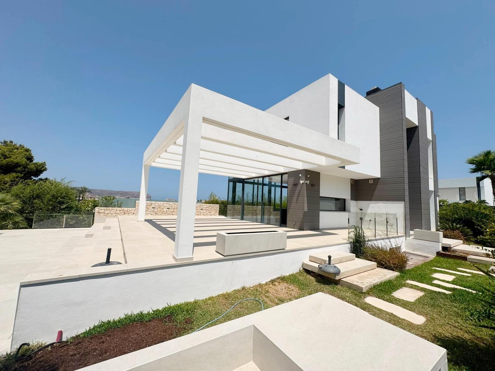 5 soverom Villa til leie i Javea / Xabia med svømmebasseng garasje - € 7 000 (Ref: 9997208)